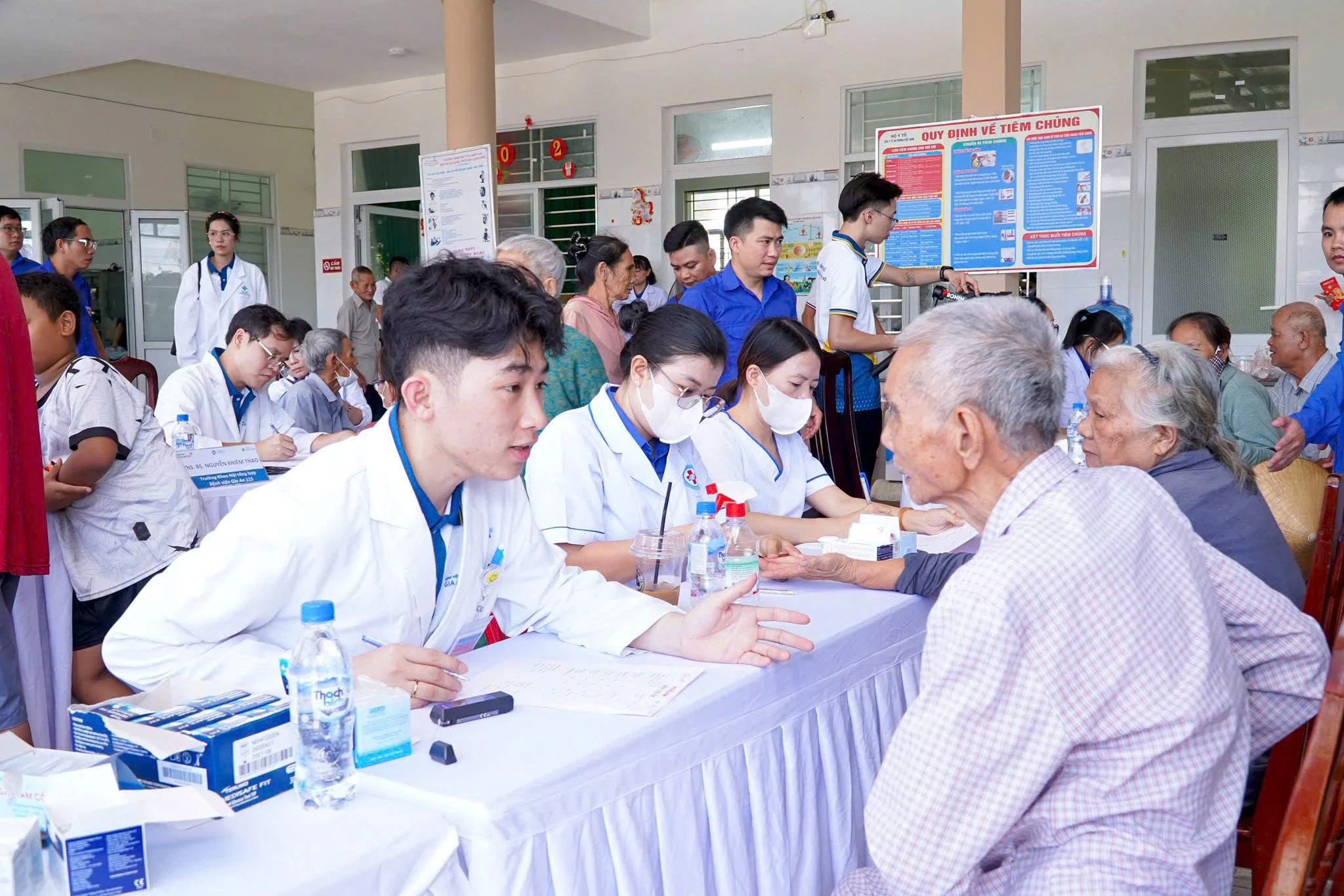 Hành trình thiện nguyện y tế – Mang sức khỏe đến cộng đồng Quảng Ngãi 13 Hành trình thiện nguyện y tế – Mang sức khỏe đến cộng đồng Quảng Ngãi