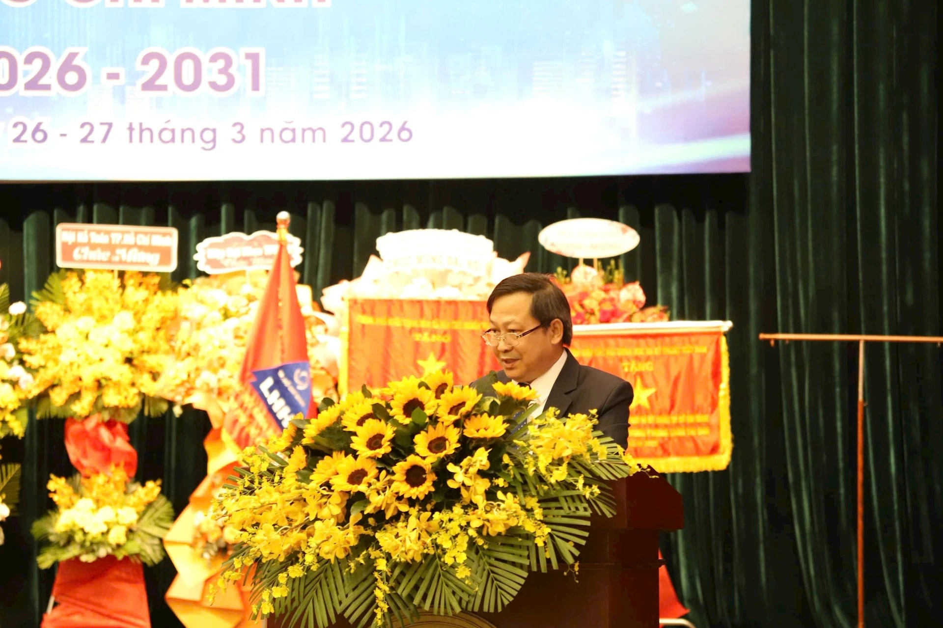 Đại diện Hội Khoa học Sức khỏe TP. Hồ Chí Minh tham gia vào Ban chấp hành Liên hiệp các Hội Khoa học và Kỹ thuật TP. Hồ Chí Minh