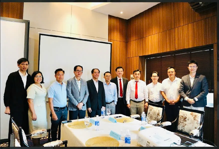 Tọa đàm chuyên gia “Y sinh học và Y học tái tạo: Xu hướng hiện hành và Thực tế lâm sàng”