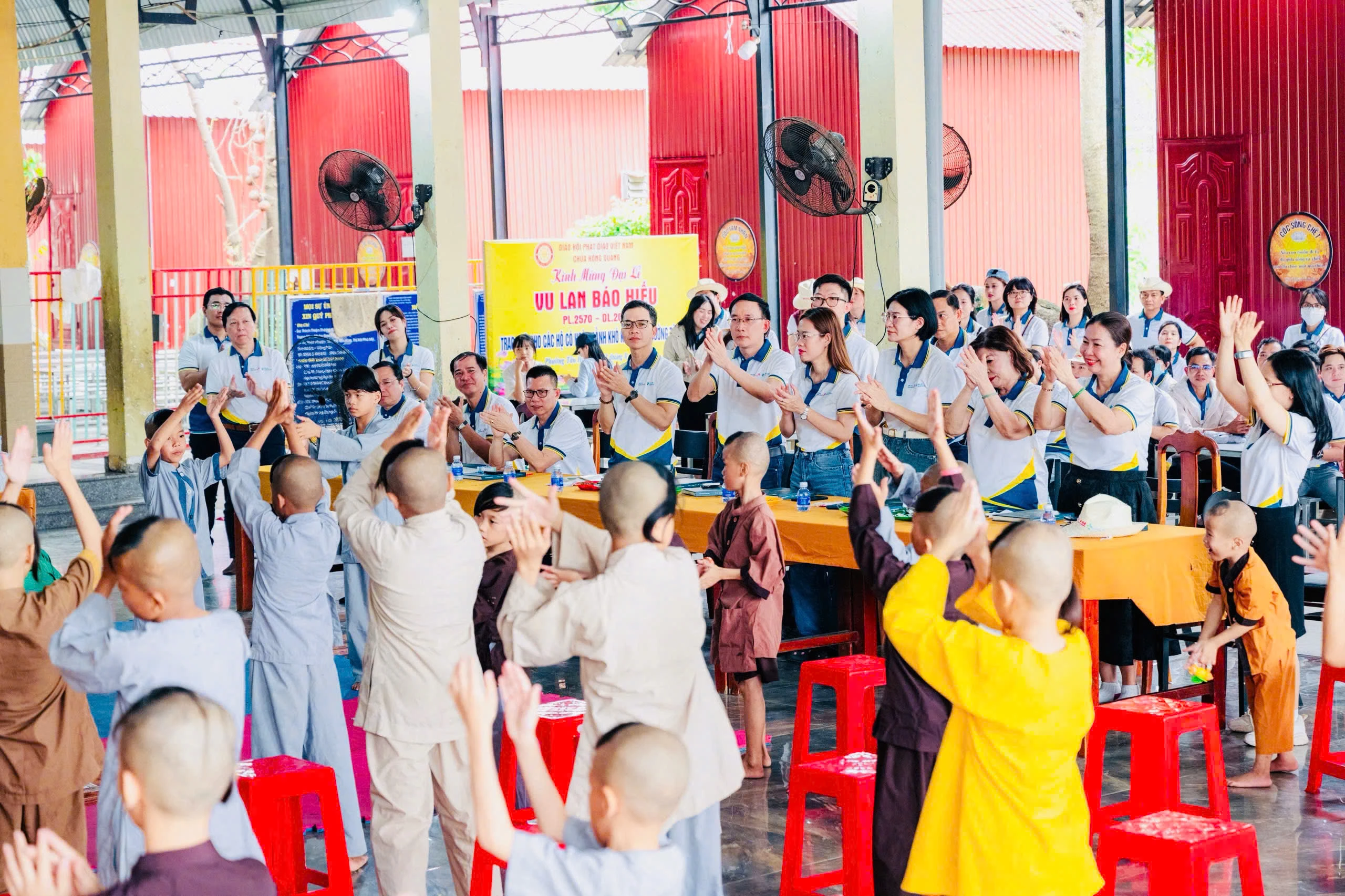 Chung tay sẻ chia – Lan tỏa yêu thương tại Mái ấm Hồng Quang