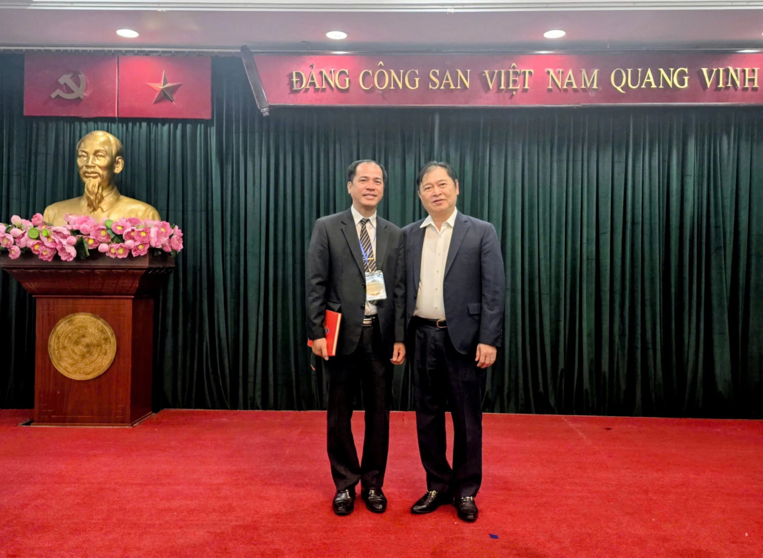 Đại diện Hội Khoa học Sức khỏe TP. Hồ Chí Minh tham gia vào Ban chấp hành Liên hiệp các Hội Khoa học và Kỹ thuật TP. Hồ Chí Minh